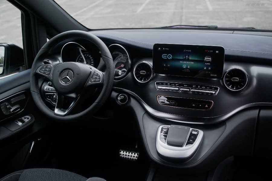 primera-prueba-mercedes-eqv.7004.jpg