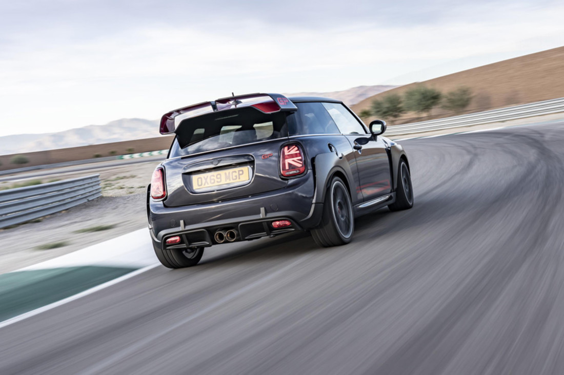 mini-jcw-gp (16).jpg