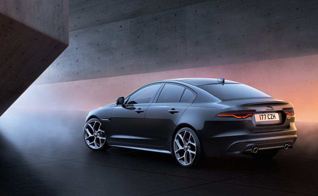 Jaguar_XE_23MY_300_SPORT_Exterior_Rear_3-Quarter_260422
