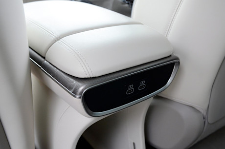 Genesis GV60 Performance 2023 : essai routier Image