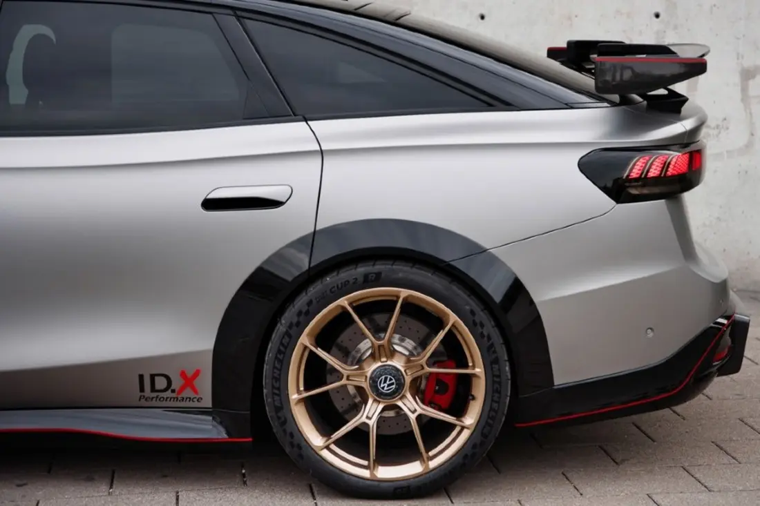 Volkswagen-ID.X Performance Concept-2023-1024-09 Volkswagen-ID.X Performance Concept-2023-1024-09