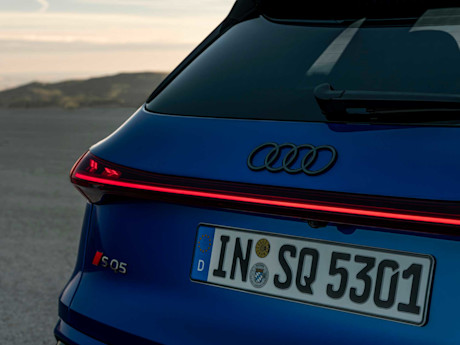 Editorial 2025 audi sq5 edit 10