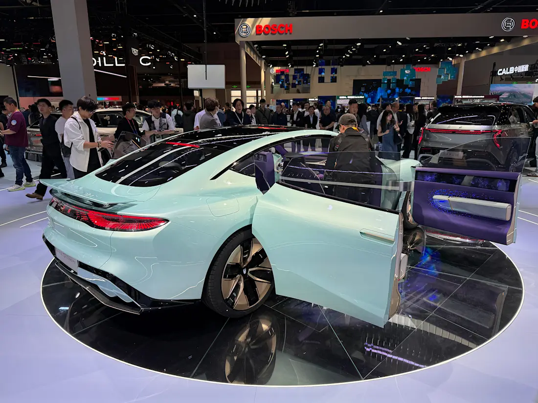 Hongqi rear