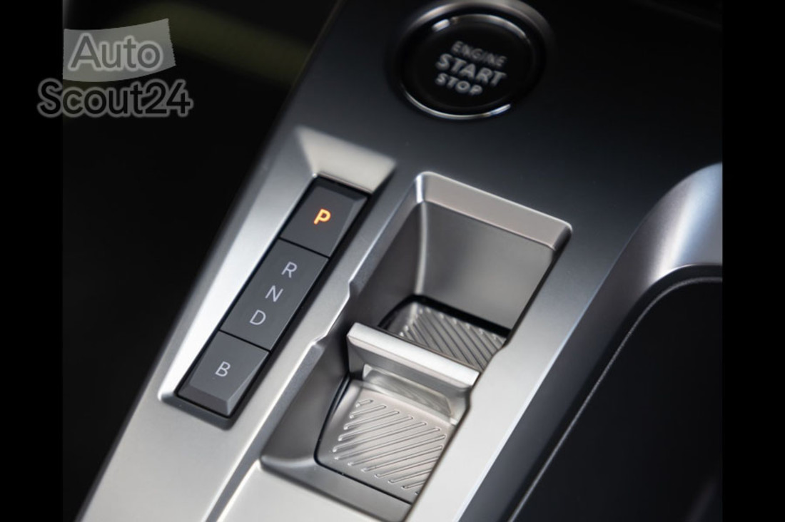 peugeot-308-sw (3).jpg