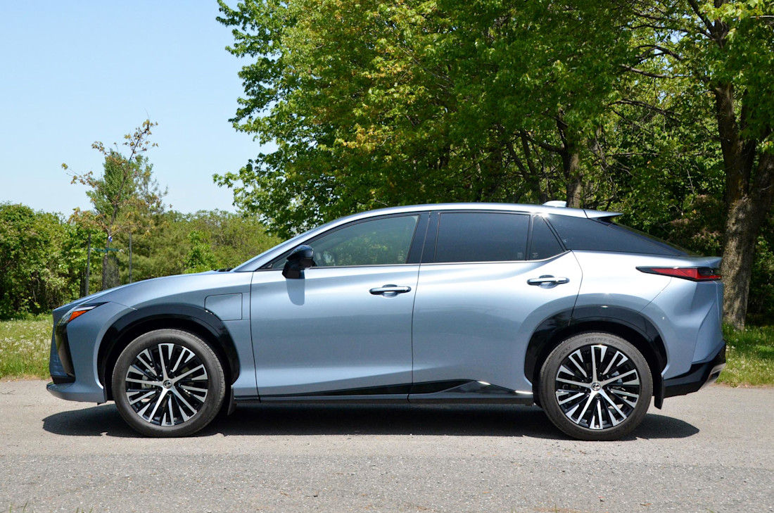 Lexus RZ 450e 2023 : essai routier Image