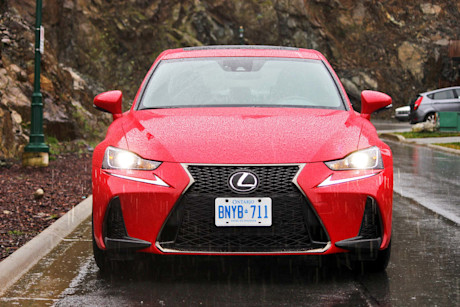 Editorial 2017 lexus is200t rwd 02 dh