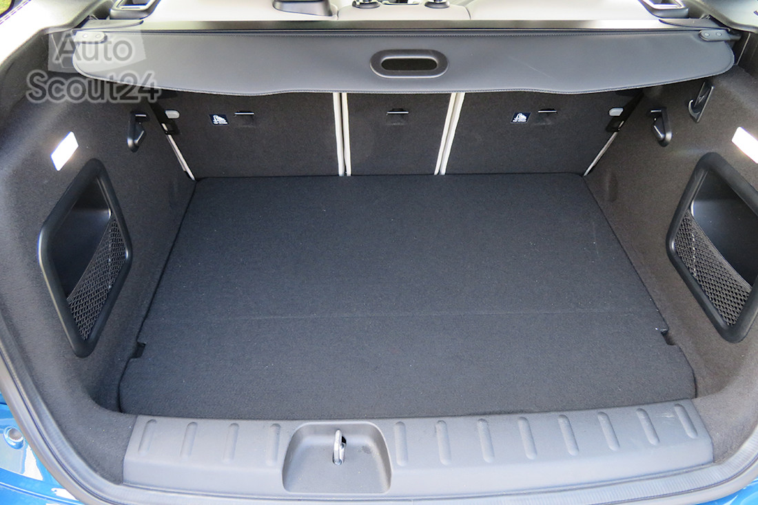 19_mini_clubman_maletero.JPG