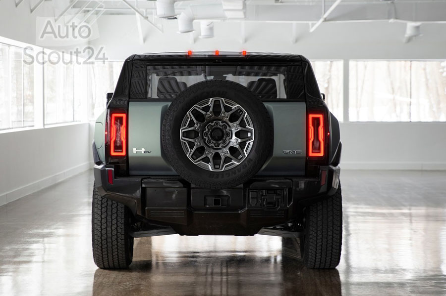 GMC-Hummer_EV_SUV-2024-1280-17.jpg