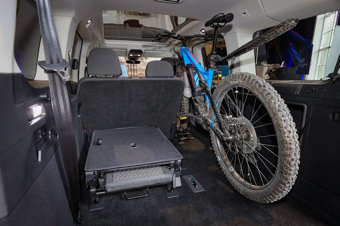 vw-caddy-2024-bike vw-caddy-2024-bike