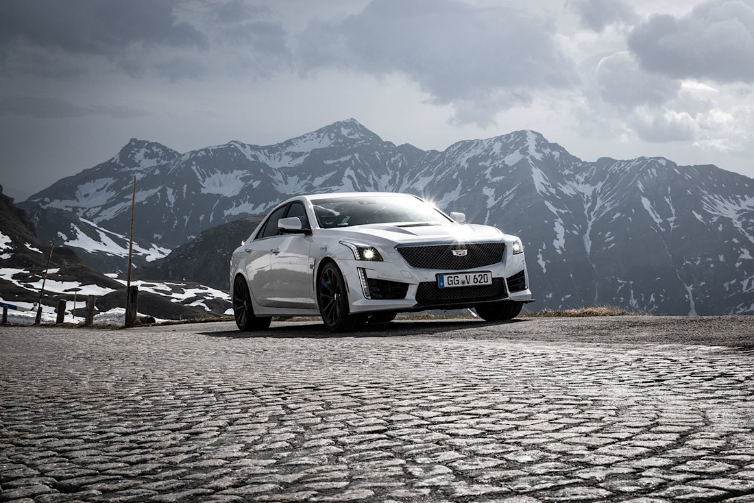 Cadillac-CTSV-5.jpg