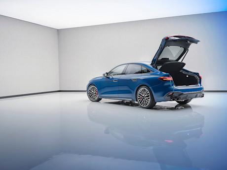 Editorial 2025 audi a5 s5 audi preview 240712 pb 3