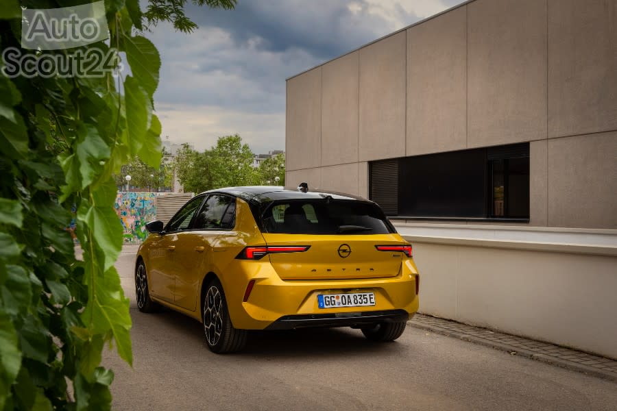 new_opel_astra_016(1).jpg