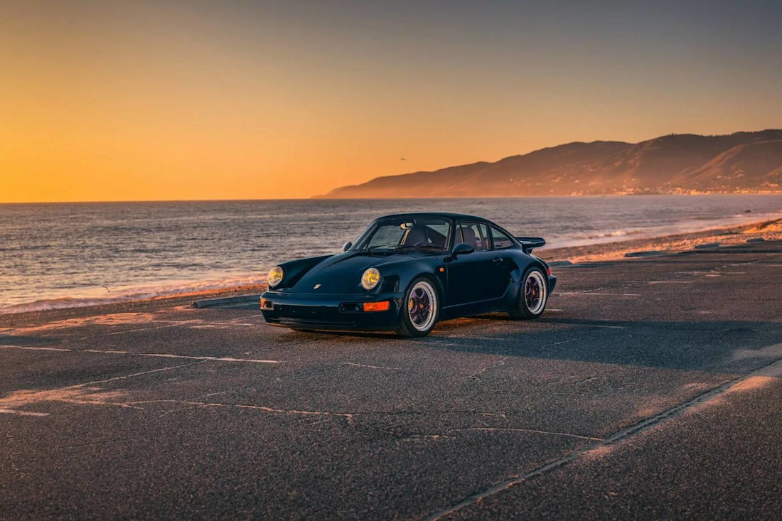 Porsche-911-Turbo-S-Lightweight-1993 (7).jpg