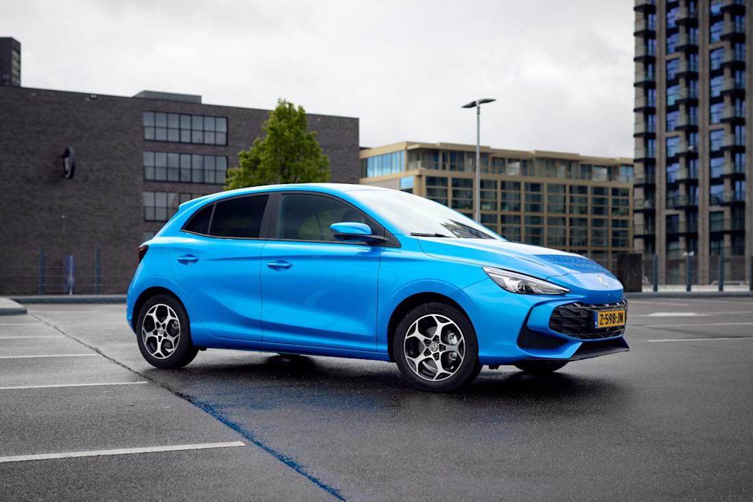 mg 3 hybrid 40