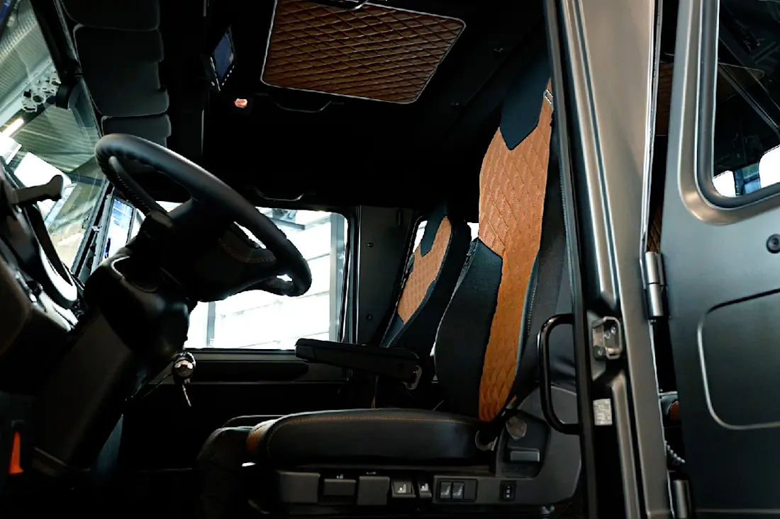 mercedes-unimog-2025 (5)