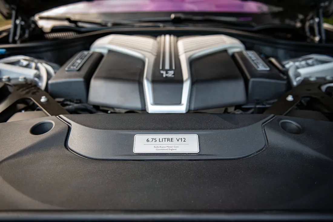 Rolls-Royce-Ghost-Engine Rolls-Royce-Ghost-Engine