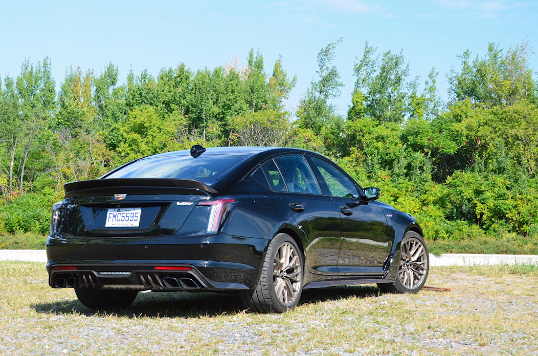 Cadillac CT5-V Blackwing 2022 : muscle car ou berline musclée? Image