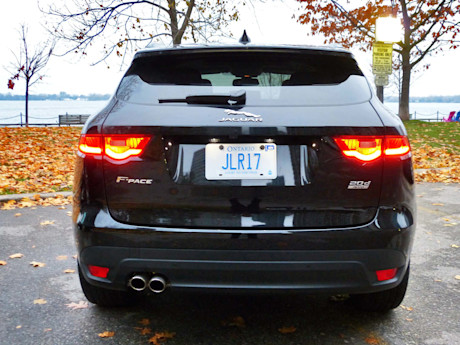 Editorial 2018 jaguar f pace 20d r sport 08 jb