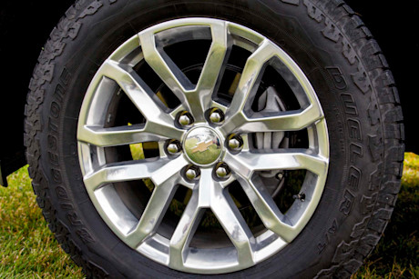 Editorial 2019 chevrolet silverado z71 08 lw