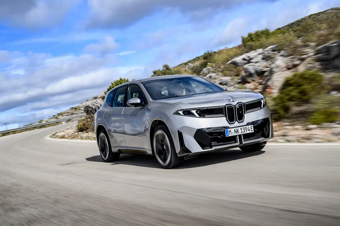 Review-BMW-iX3-2025 03