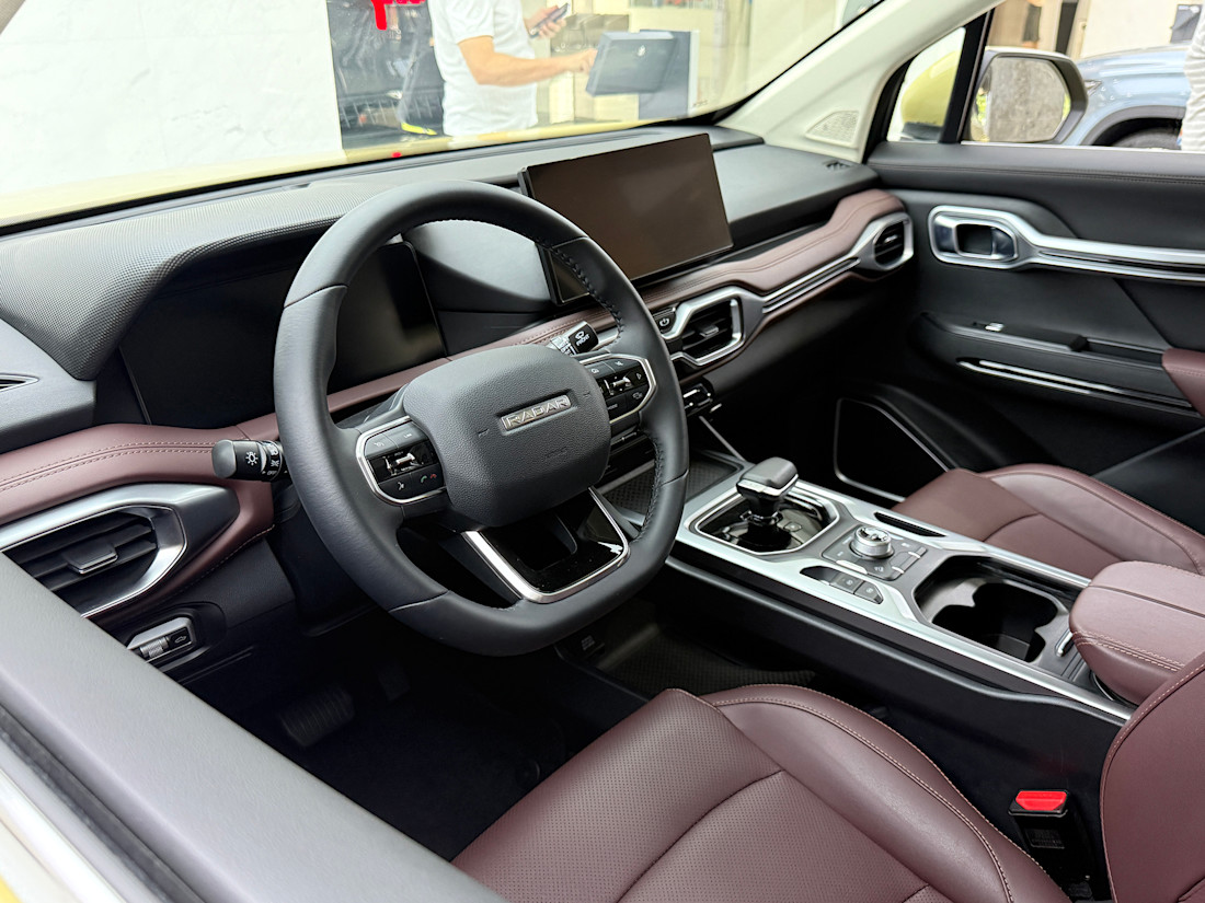 Radar RD6 interior.jpg