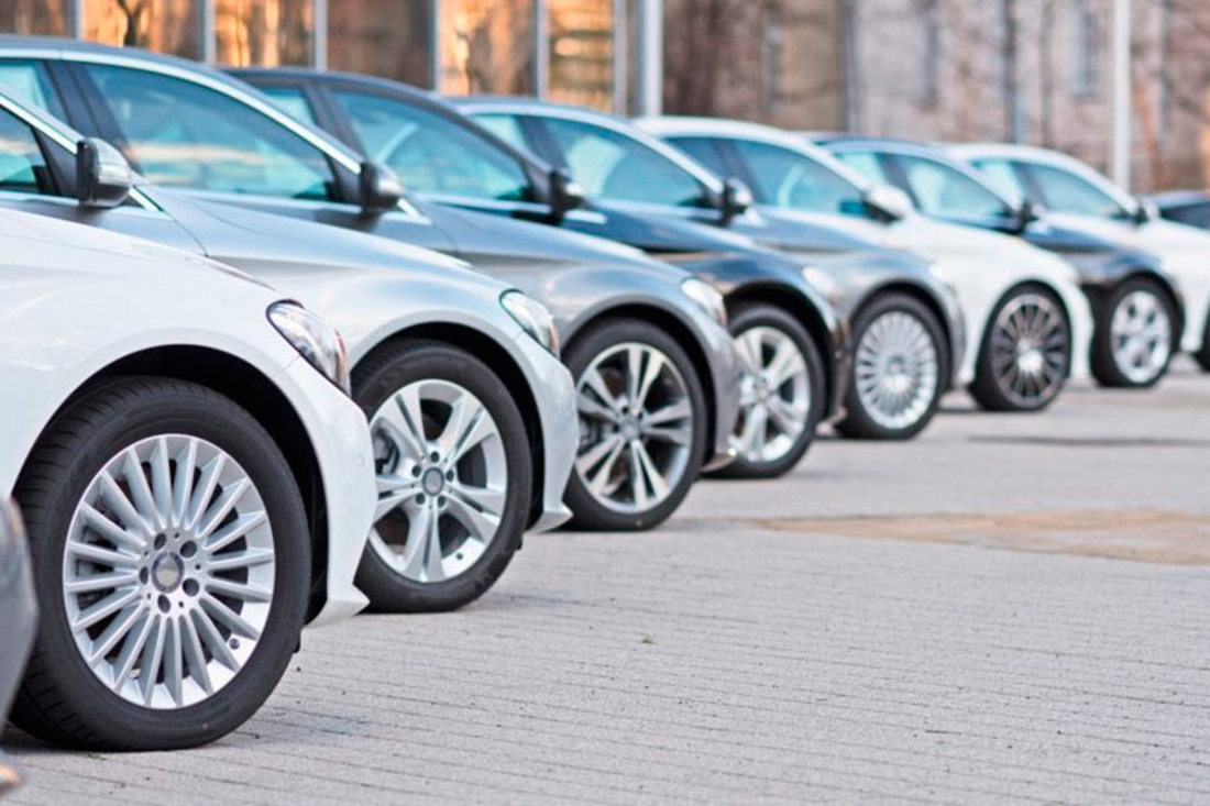 Los concesionarios despidieron 2020 con cerca de medio millón de coches usados sin vender