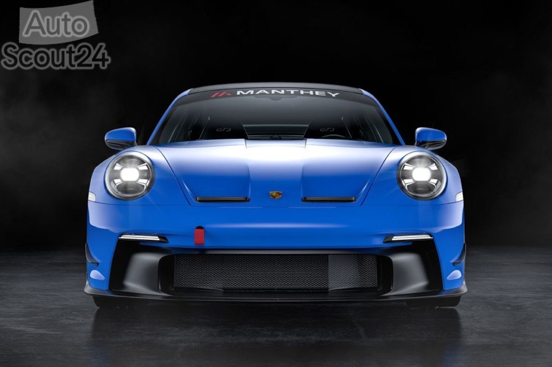 2022-porsche-911-gt3-mr_100819882_h.jpg