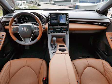 Editorial 2019 toyota avalon limited 16 bh