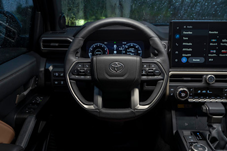 Editorial 2025 toyota 4runner limited 240409 15 toyota