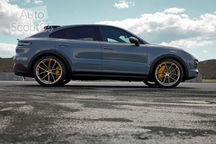 porsche-cayenne-turbo-gt (11).jpg