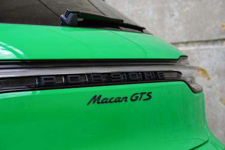Editorial 2022 porsche macan gts 21 jl