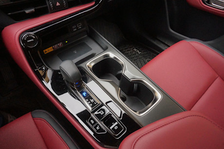 Editorial 2022 lexus nx 350h luxury package 31 jl