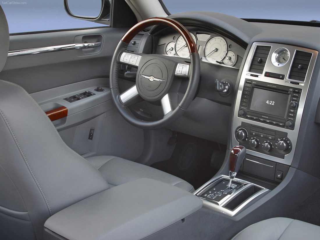 Chrysler-300C-2005-1600-14