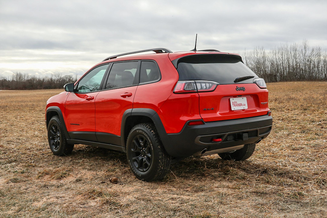 Editorial 2021 jeep cherokee trailhawk elite 08 jm