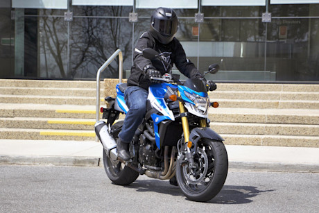 Editorial 18 jy 2015 suzuki gsx s750za