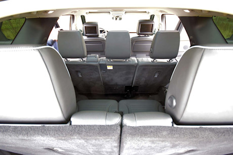 Editorial 2018 land rover discovery hse luxury td6 44 jp