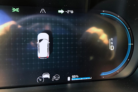 Editorial 2021 volvo xc40 recharge 04 pb