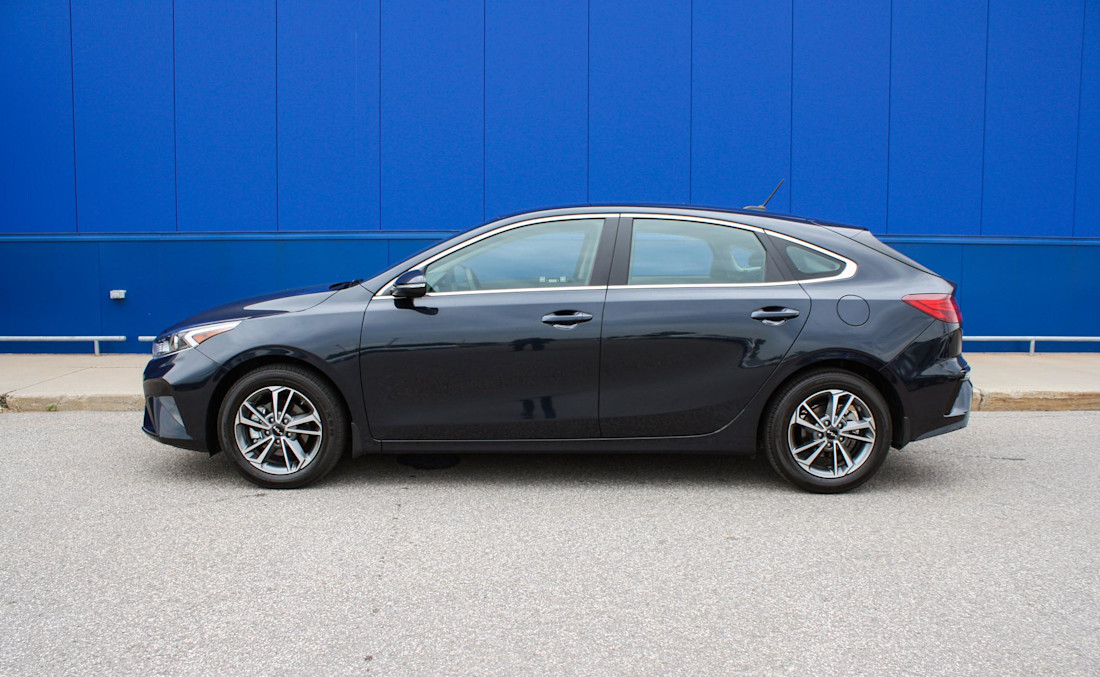 Kia Forte5 EX iVT 2022 : essai routier Image