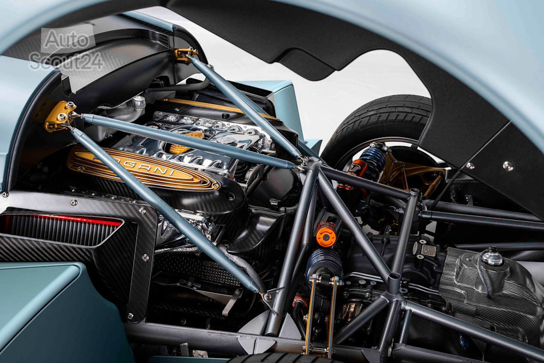 Pagani-Huayra_Codalunga-2022 (1).jpg