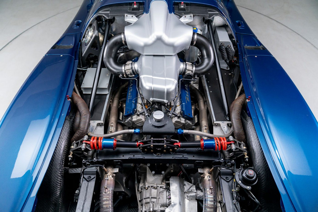 Maserati-MC12-Corsa-subasta (11).jpg