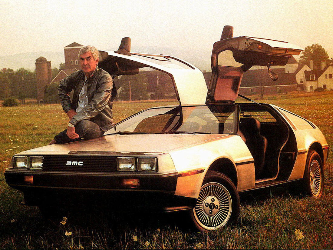delorean_dmc-12_3.jpg