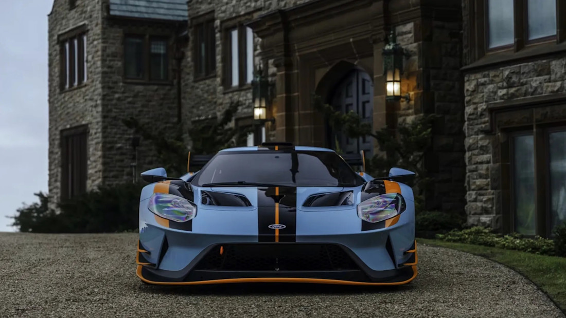 ford-gt-mk-ii-2020-mecum-auctions (5).jpg