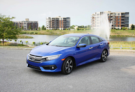 Editorial honda civic touring 2018 02 db