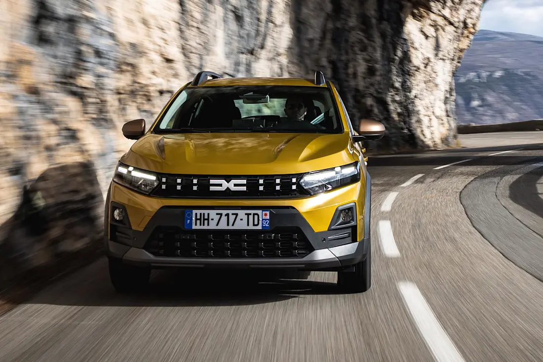 dacia-sandero-stepway-2026-front