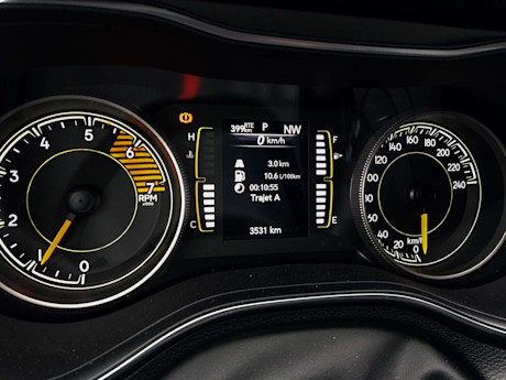 Jeep Cherokee North Altitude 2020 : essai hivernal Body Image