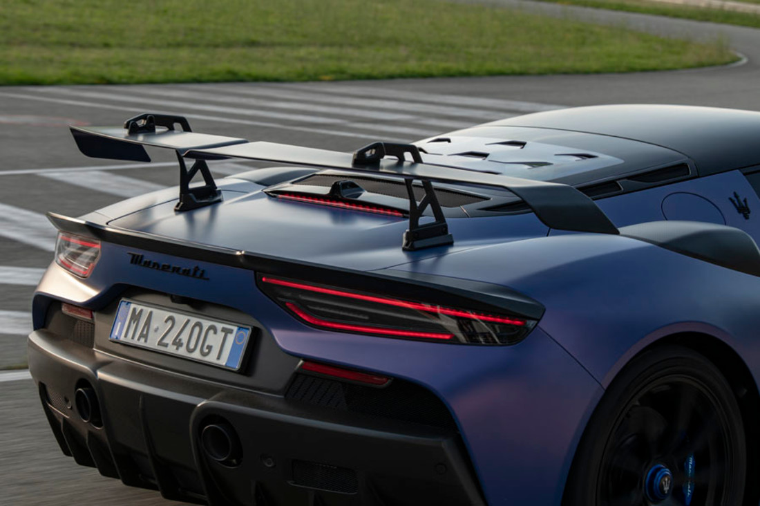 Maserati GT2 Stradale (8).jpg