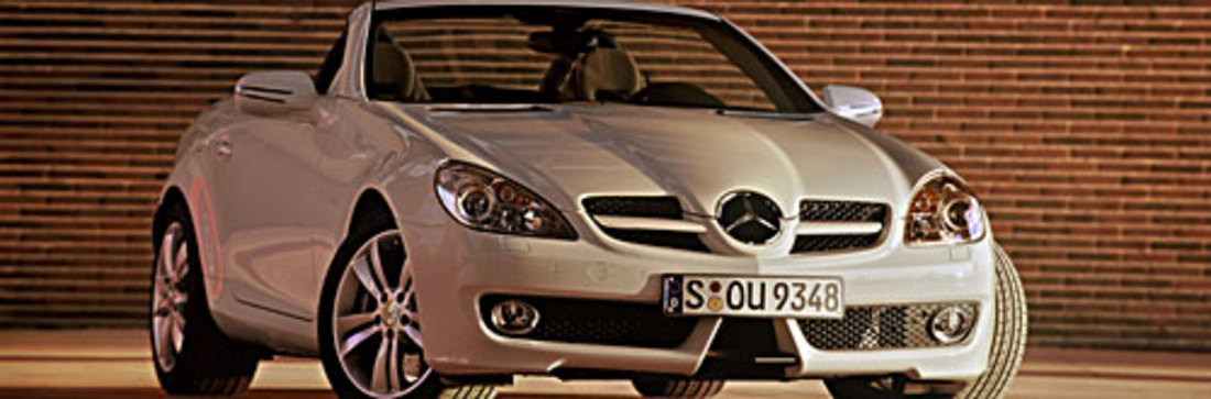 Présentation: Mercedes SLK Facelift – Un superbe nez
