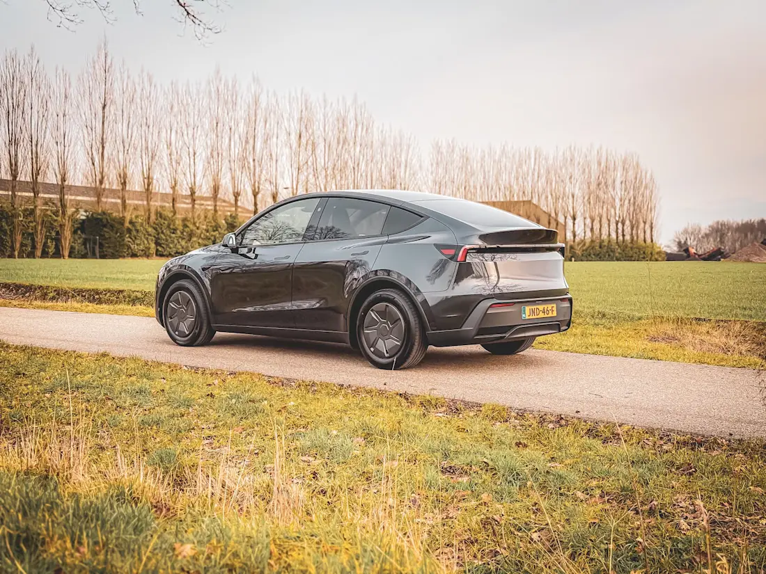 Autoscout24 Tesla Model Y Standard 3
