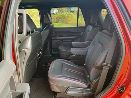 Editorial 2022 ford expedition limited stealth edition 16 mg