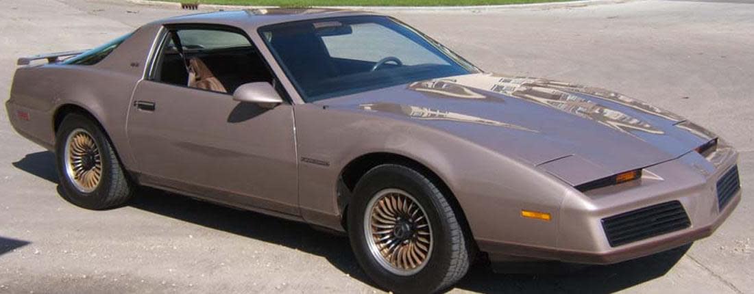 pontiac-firebird-l-01